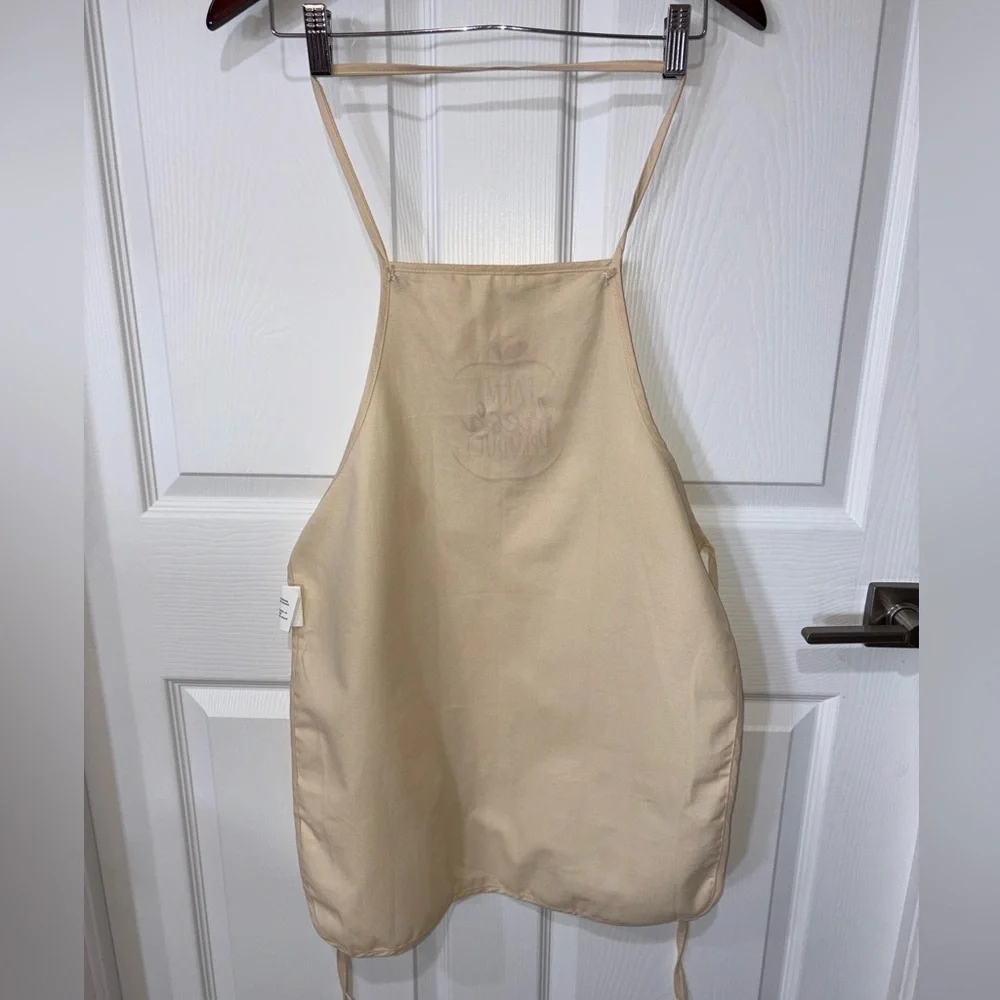 “Farm Fresh Product” Apron with strawberry details OS